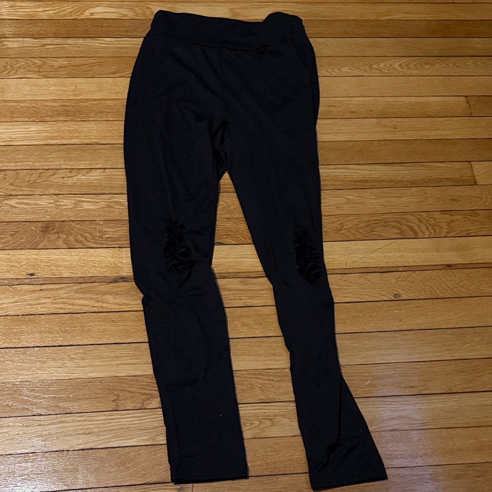 Black Leggings with Knee Ripped